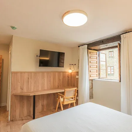 Bestprice Santillana 2* 桑提亚纳德玛