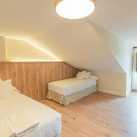 酒店 Bestprice Santillana 桑提亚纳德玛