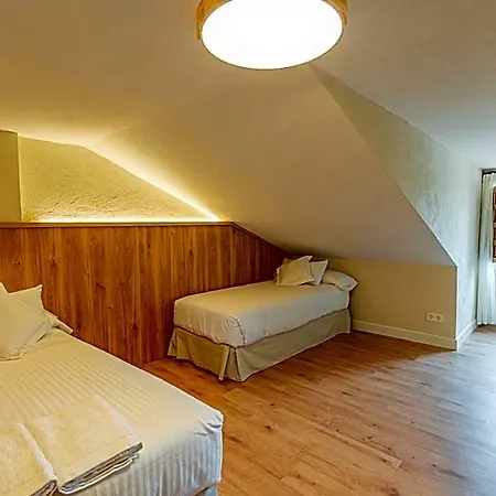 Bestprice Santillana Отель