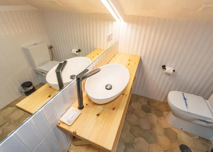 Hotel Bestprice Santillana 2*