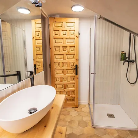 Bestprice Santillana Hotel