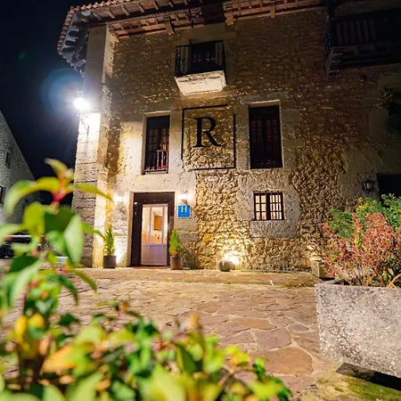 R Santillana Santillana del Mar