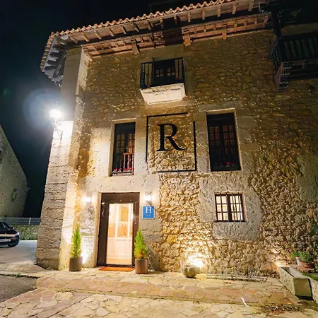 R Santillana Santillana del Mar