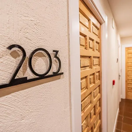 Bestprice Santillana Hotel