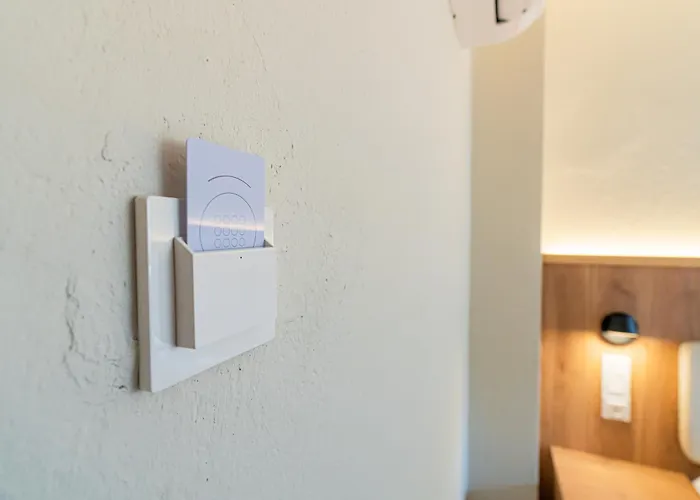 Bestprice Santillana Hotel